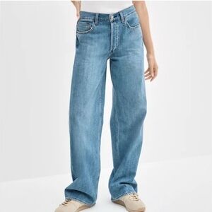 Aritzia Denim Forum The Bo Mid Rise Boyfriend Jean 28
